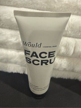 Would ~Face Scrub - Exfoliating Cleanser
